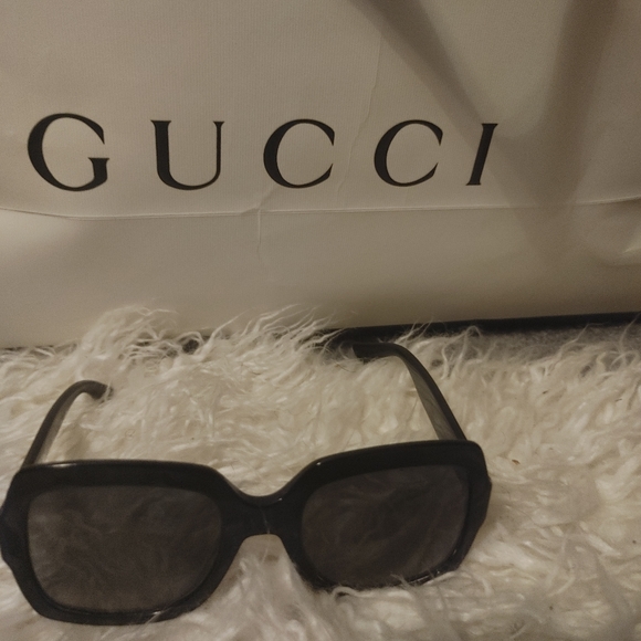 Gucci oversized sunglasses main image 4